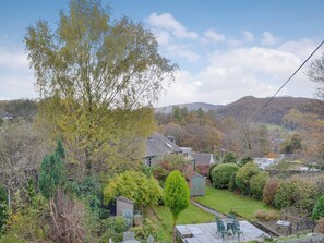 Outdoor dining - 2 bedroom accommodation in Ambleside (Ambleside)