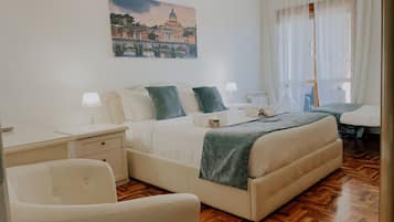 3 habitaciones, caja de seguridad en la habitación y escritorio