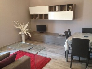 Interior - Central Apartments Ortensia (Caulonia Marina)