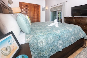 3 bedrooms, iron/ironing board, travel cot, free WiFi