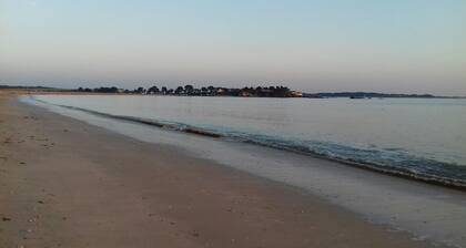 Frühstückspension in traditioneller bretonischer Longère