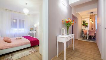 1 camera, Wi-Fi gratuito