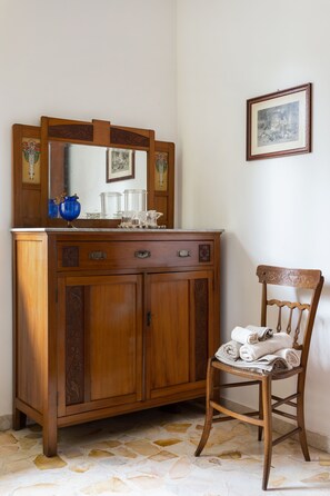 Deluxe Room, Mountain View (Liberty Room) - At Armando's Home (Zafferana Etnea)