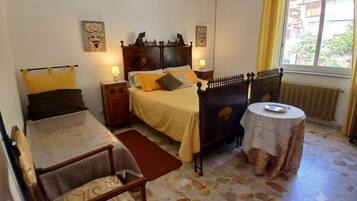 Deluxe Room, Mountain View (Liberty Room) | Down duvets, desk, blackout curtains, iron/ironing board (on request)