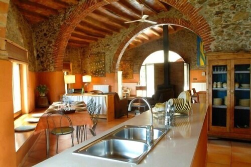 Rural house (full rental) Mas Hortus for 13 peopleOffers