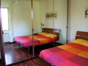 2 bedrooms, iron/ironing board, free WiFi, bed sheets - Rome: Apartment pleasant (Roma)