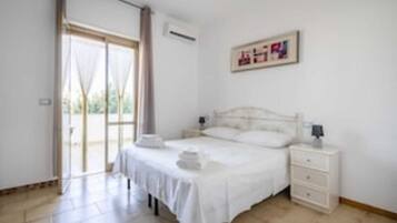 2 bedrooms, WiFi (free)