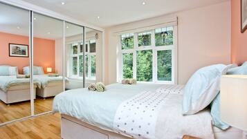 2 bedrooms, free WiFi