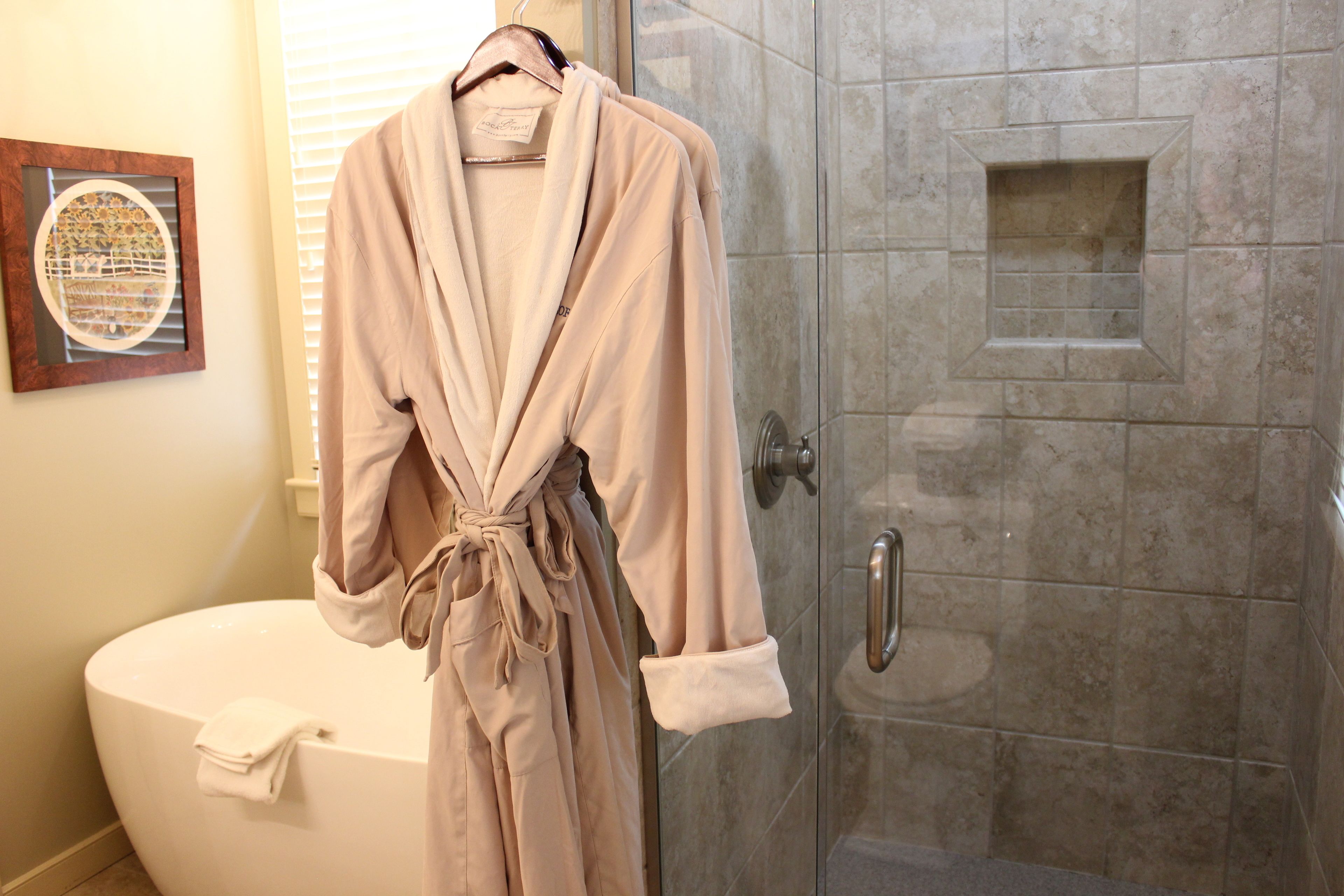 Eagles Nest Whole House Rental | Bathroom