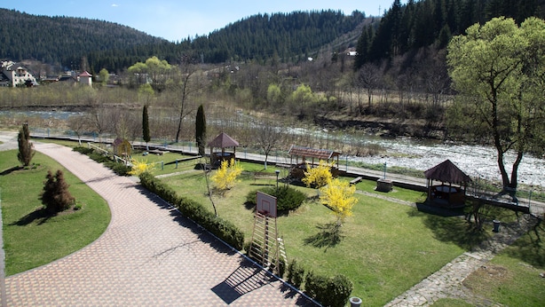 BBQ/picnic area - Cotteges Dzherelo (Yaremche)