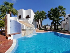 Utomhuspool