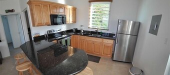 Walk to Beach, High End Fasiliteter, Panoramic Sunset View, Roof Top Deck