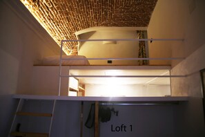 2 bedrooms, iron/ironing board, travel cot, WiFi