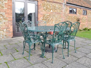 Outdoor dining - Baileys Barn - UKC3738 (Foxley, near Fakenham)