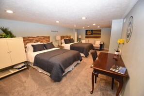 3 bedrooms, iron/ironing board, WiFi, bed sheets