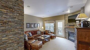 TV, fireplace, DVD player