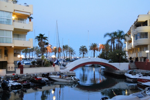 Marina