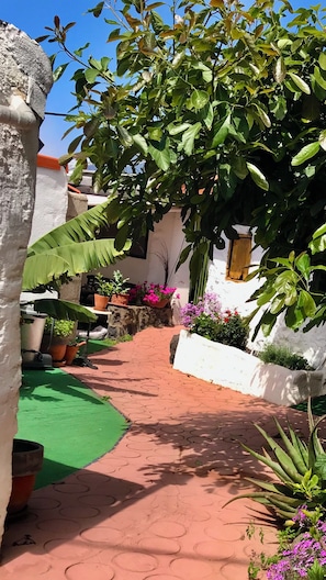 Property grounds - We look forward to you! (La Vega)