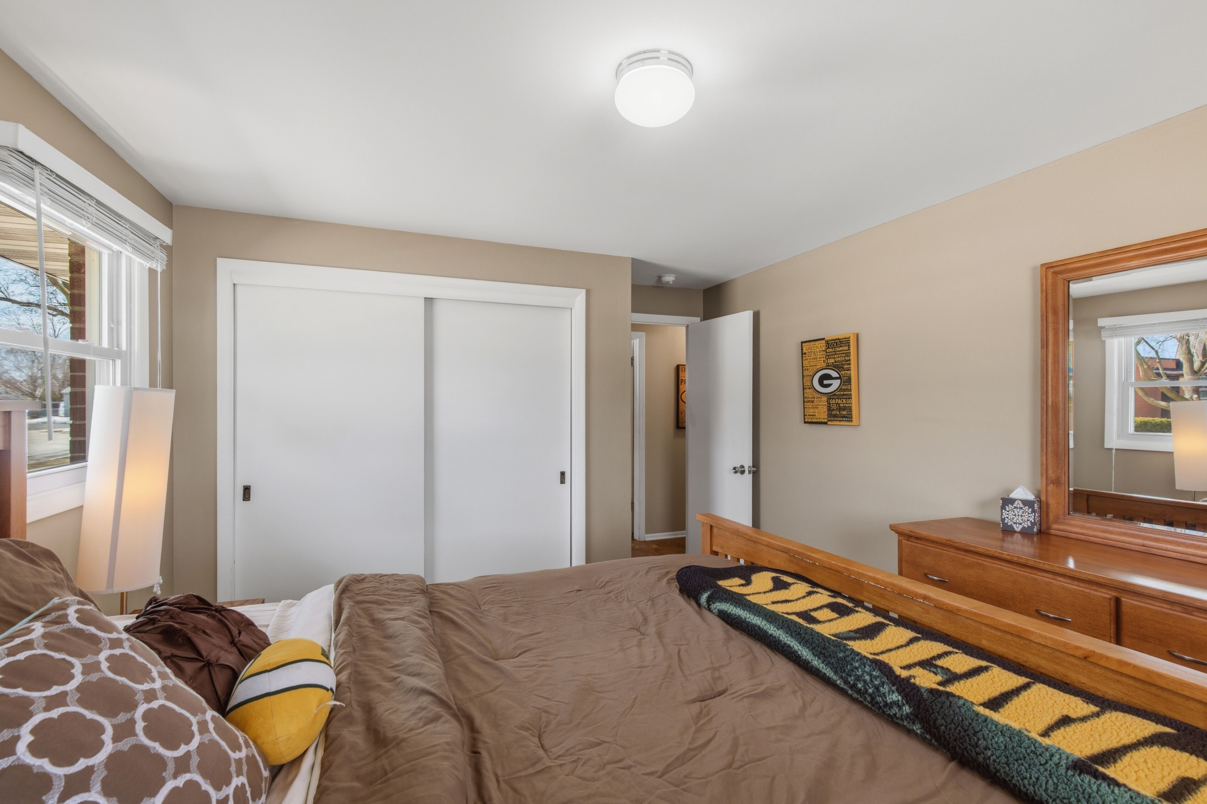 2 bedrooms, in-room safe, desk, free WiFi