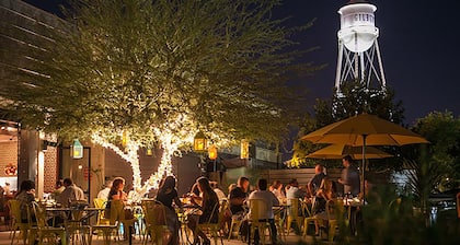 All the comforts of home in the Arizona sun!