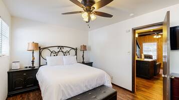 1 bedroom, free internet, bed sheets