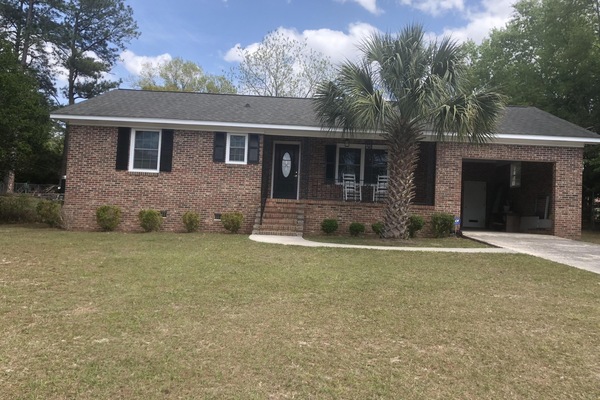 Exterior - large front yard