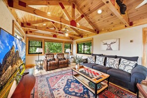 TV, fireplace, DVD player, stereo