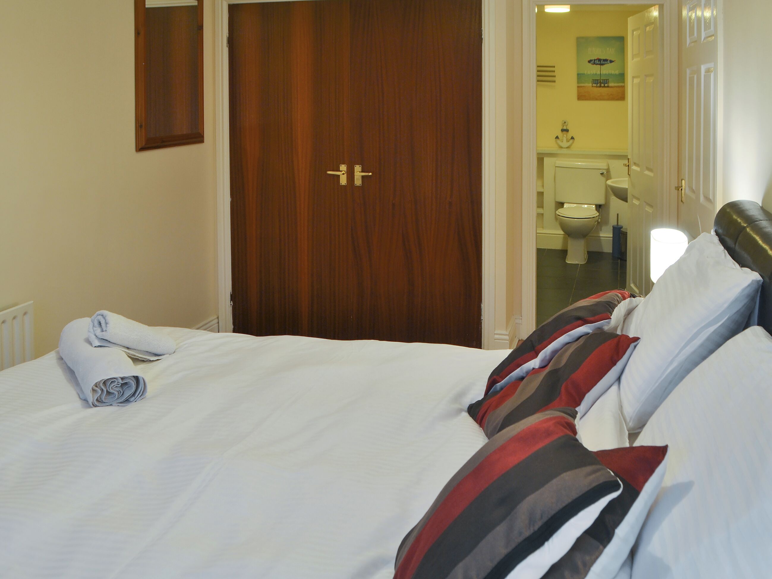 2 Schlafzimmer, Bettwäsche