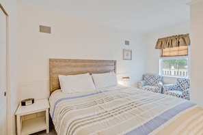 1 bedroom, iron/ironing board, Internet, bed sheets