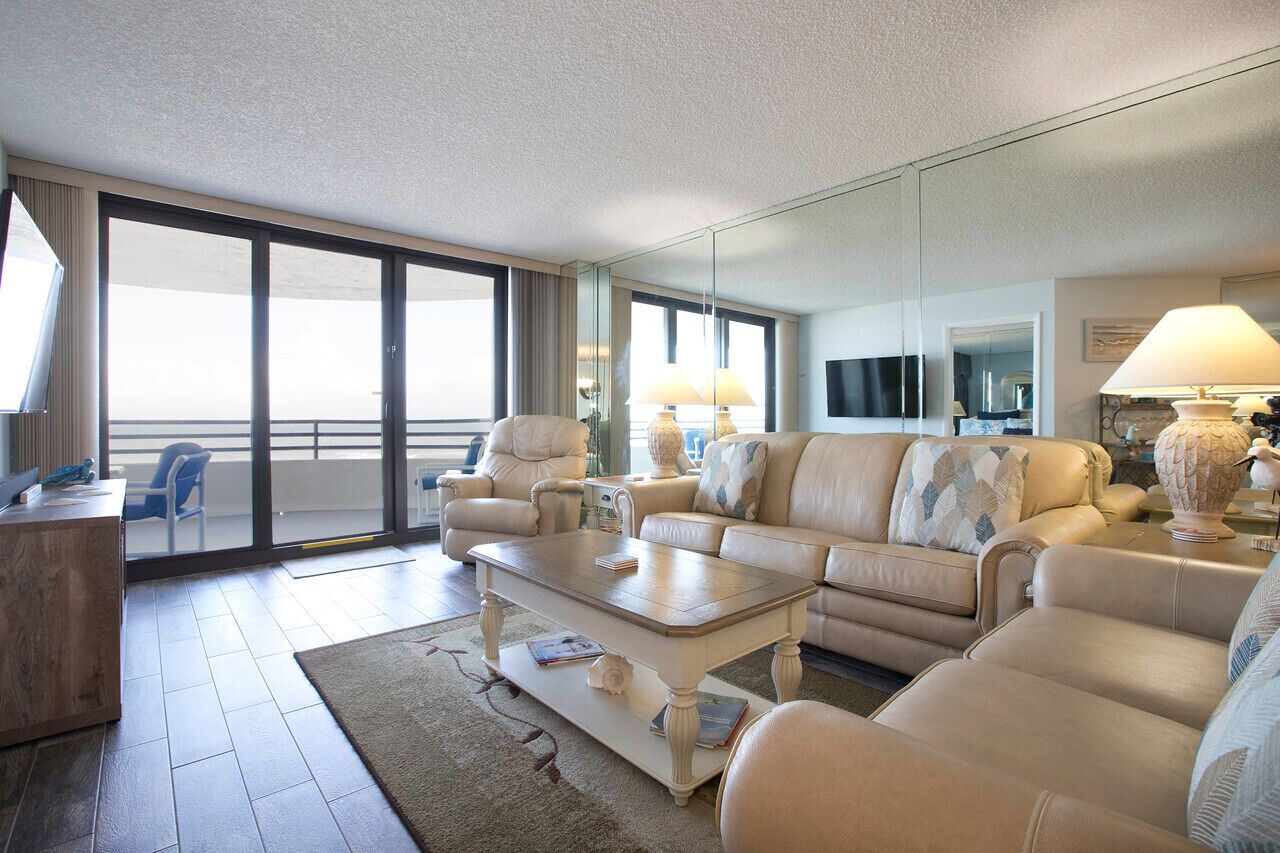 Smart TV, books, video library