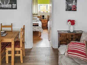 Interior - 2 bedroom accommodation in North Bersted, near Bognor Regis (North Bersted, near Bognor Regis)