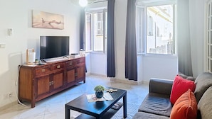 TV