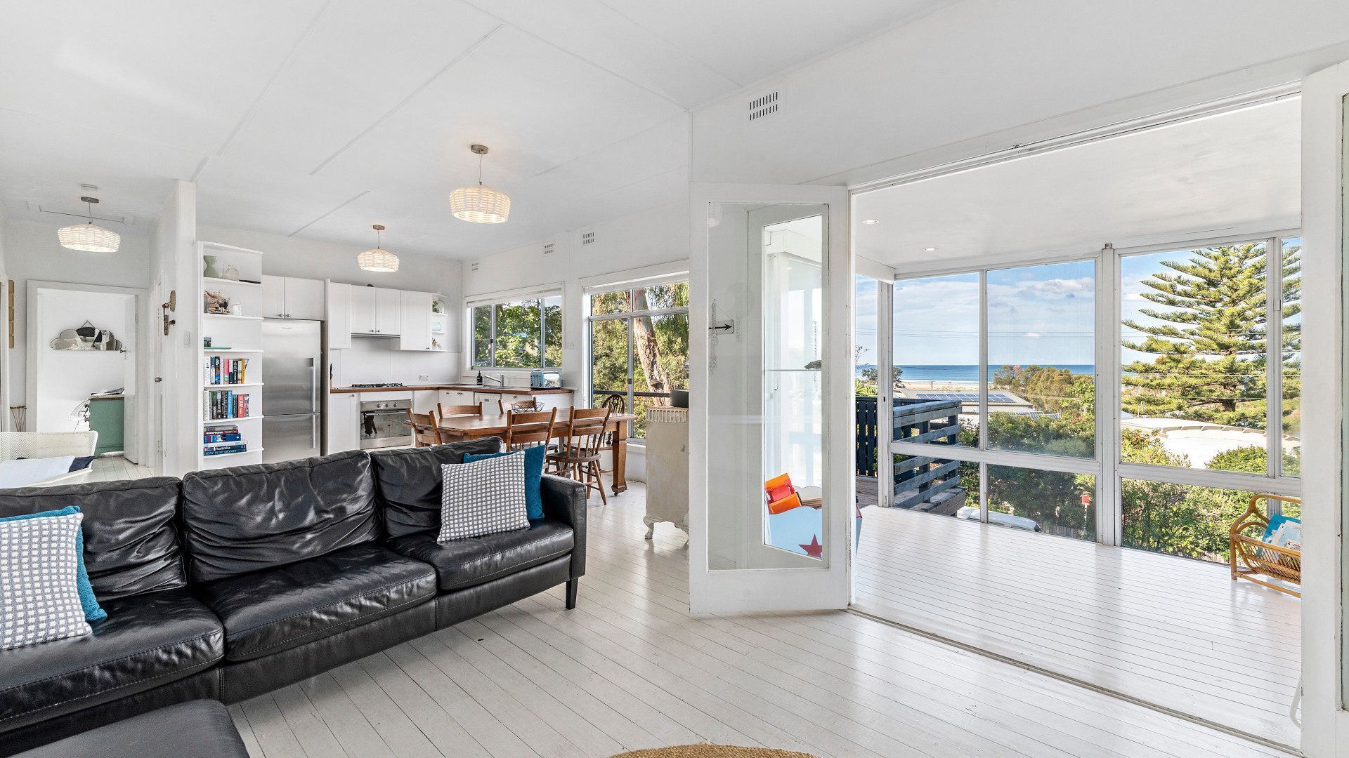 Fernseher, Netflix, DVD-Player, Streaming-Dienste