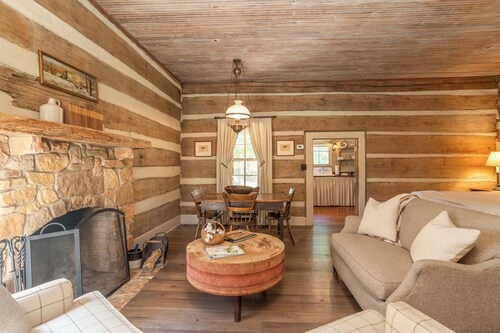 The Cotton Gin Cabin at Green Frog Farm