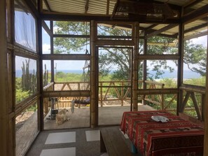 Interior - Beautiful ocean view from top of a hill!!! (Montanita)