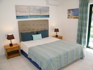 5 camere, una cassaforte in camera, ferro/asse da stiro