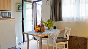 Dining - Apartments Enzo, (15969), Rovinj, hr (Rovinj)