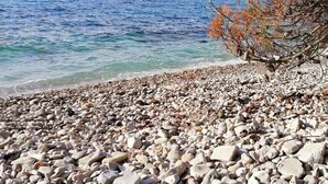 Beach - Apartments Enzo, (15969), Rovinj, hr (Rovinj)