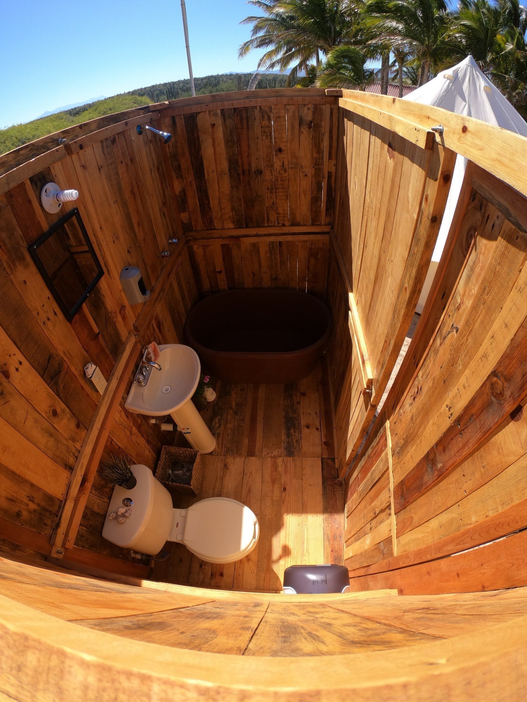 Luxury Tent, 1 King Bed, Non Smoking, Ocean View | Bathroom | Shower, towels, shampoo, toilet paper