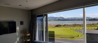 Luxury Apartment on the Waterfront