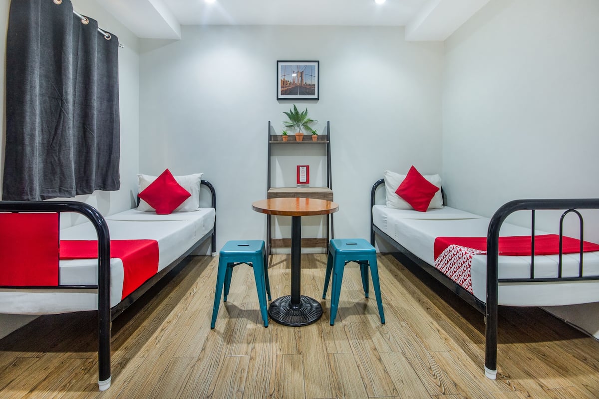 Superior Twin Room | Desk, soundproofing, free WiFi, bed sheets