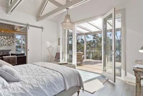 The Boat House, Dover