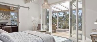 The Boat House, Dover