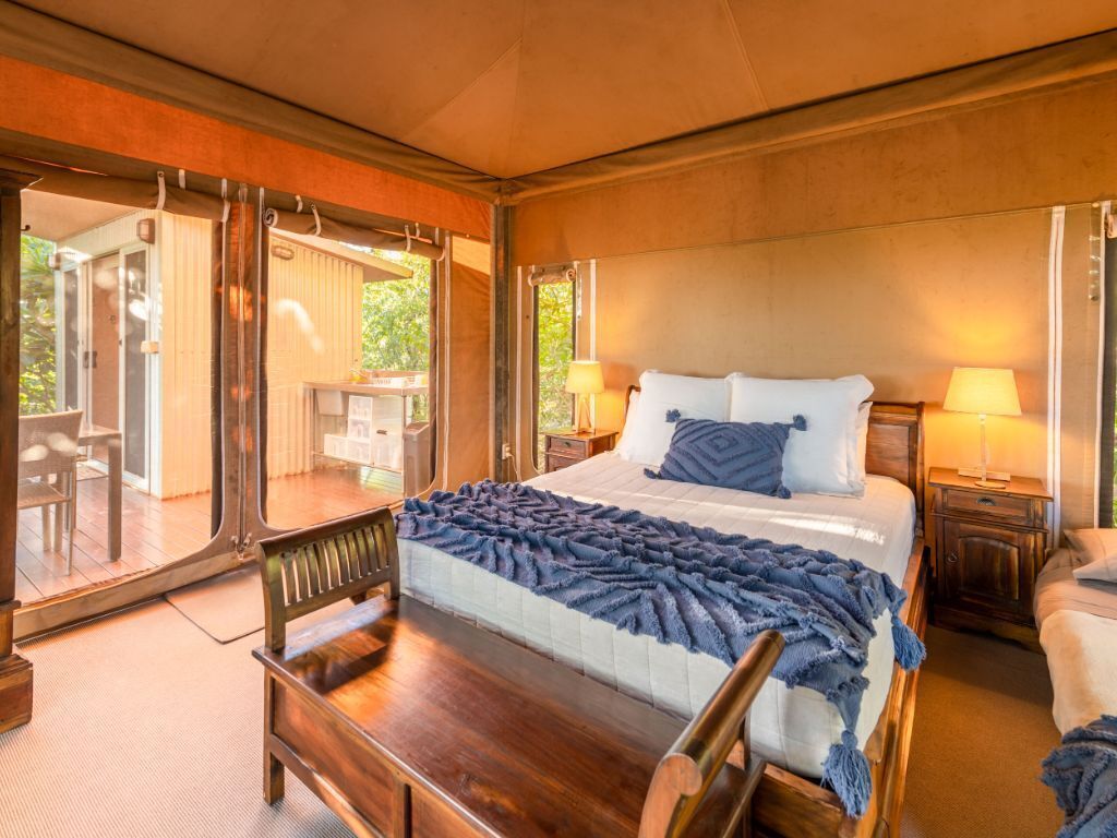 Coconutz - self contained eco tents with fantastic  ocean views — image 13