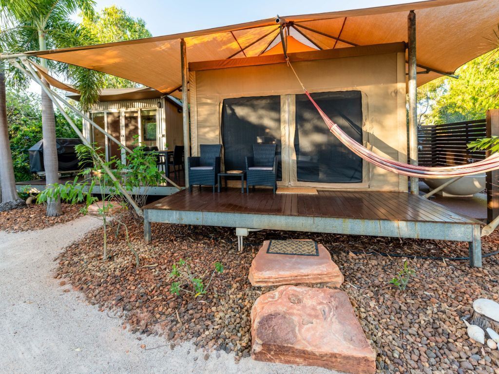 Coconutz - self contained eco tents with fantastic  ocean views — image 12