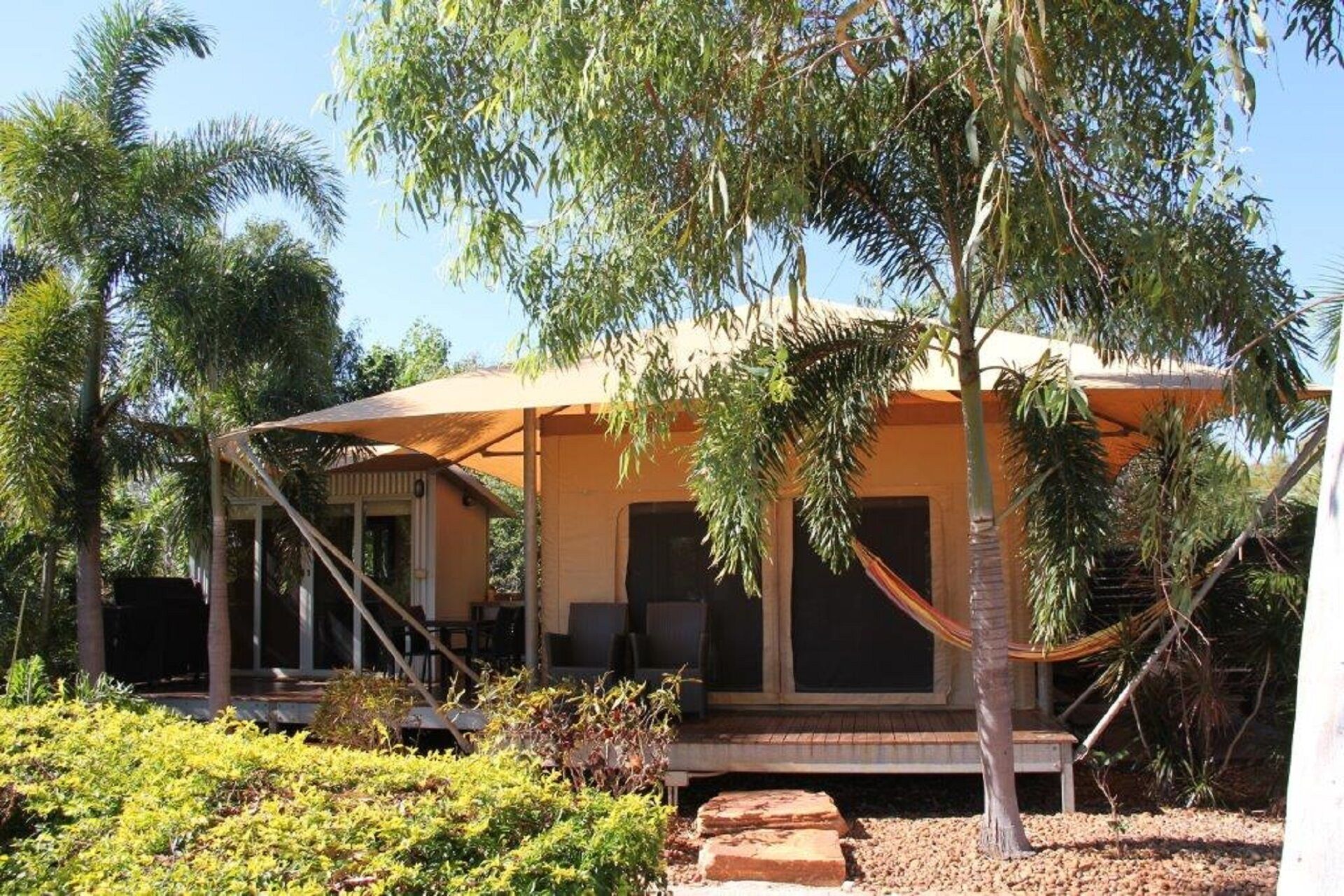 Coconutz - self contained eco tents with fantastic  ocean views — image 8