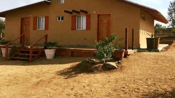Front of property - Posada Soleil Bed and Breakfast (Valle de Guadalupe)