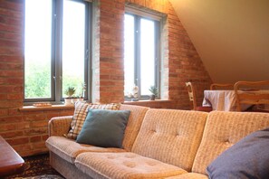 Unclassified image, 2 of 20, button