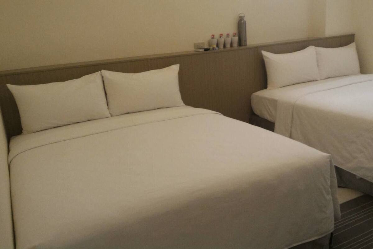 Rollaway beds, free WiFi, bed sheets