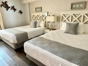 2 bedrooms, iron/ironing board, Internet, bed sheets - Seawatch Resort Oceanfront 2BR Large Balcony 816ST (Myrtle Beach)